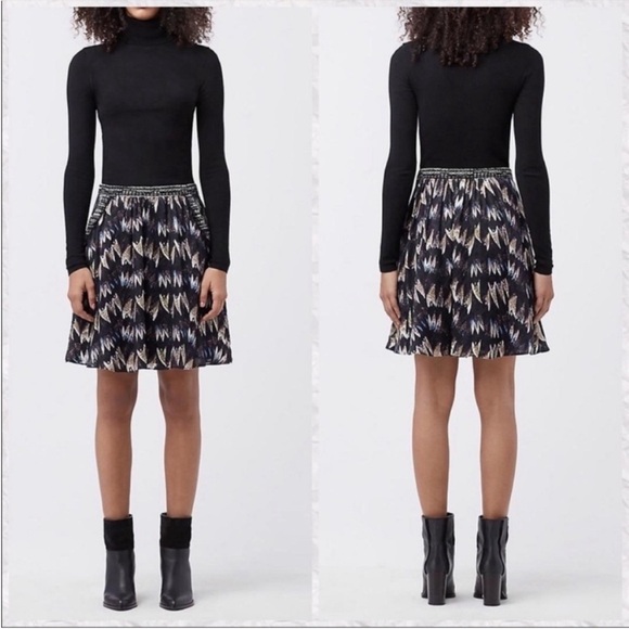 Diane Von Furstenberg Marisa Army of Hearts Silk Mini Skirt - Picture 1 of 10